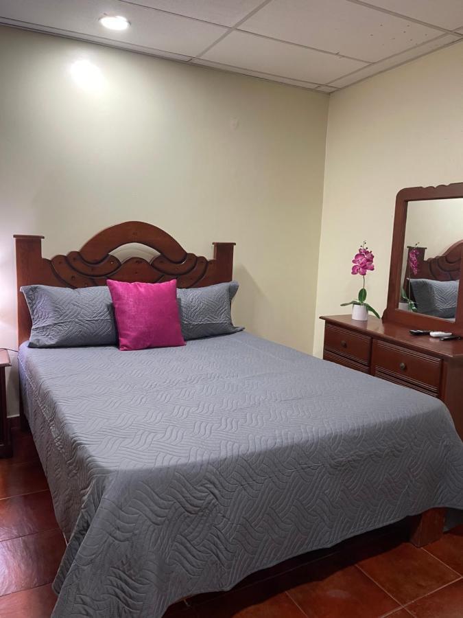 Vbermor Hotel Santo Domingo Bagian luar foto